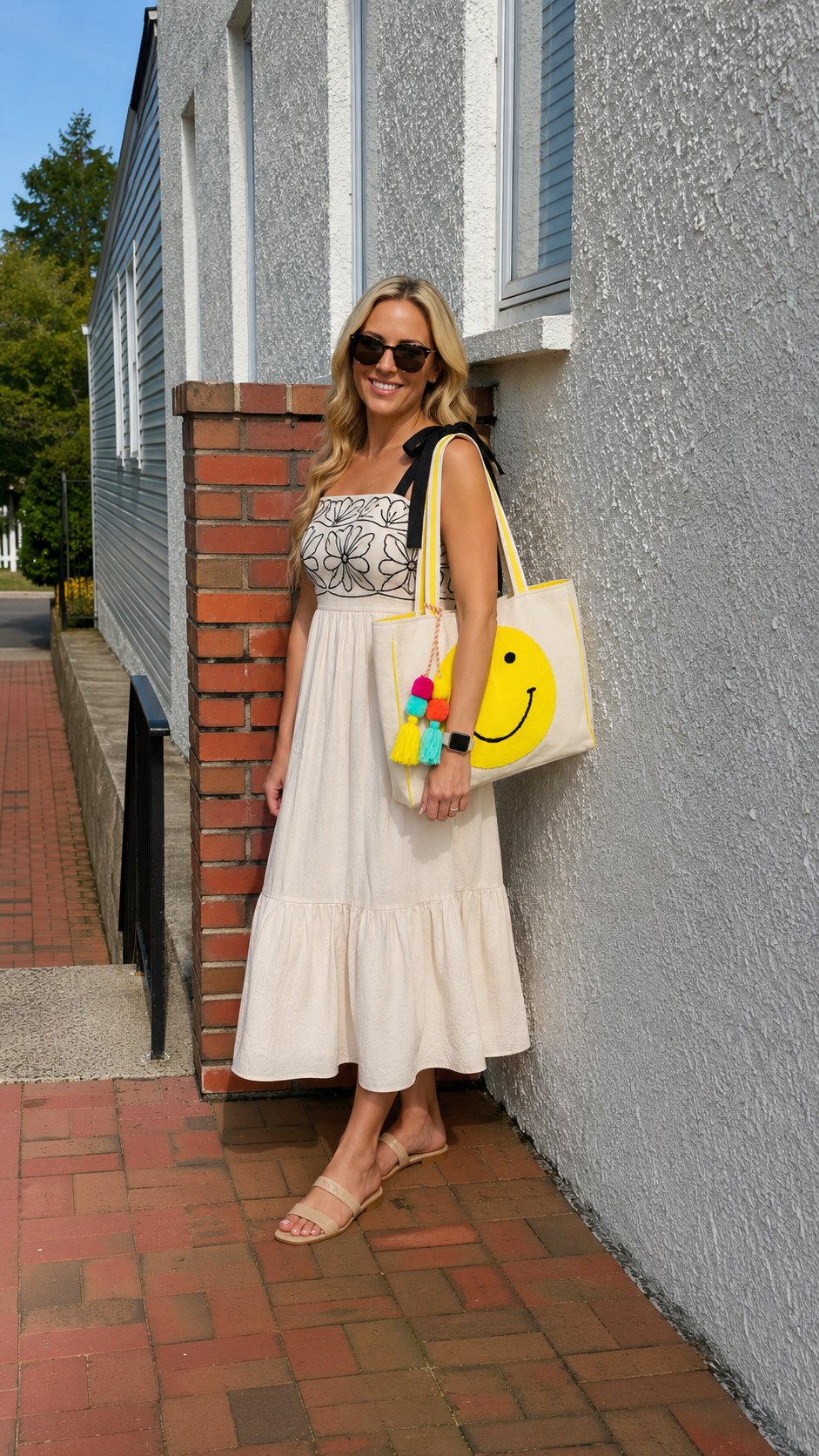 Embroidered Smile Canvas Tote – Structured Oversized Carryall